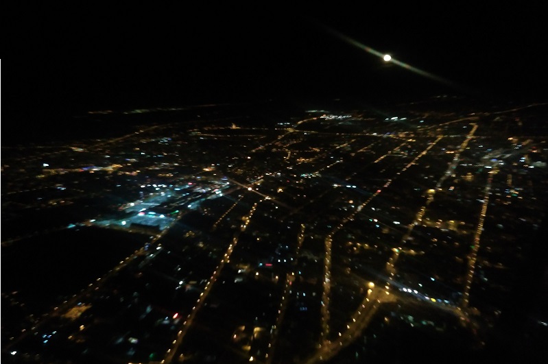 Łódź nocą - widok z kokpitu podczas skanowania (fot. MGGP Aero)