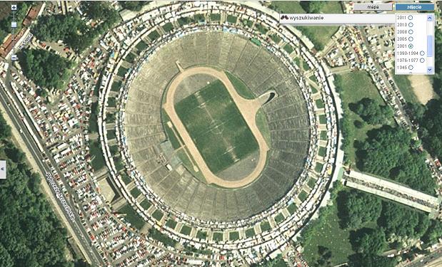 Stadion Dziesięciolecia w 2001 roku