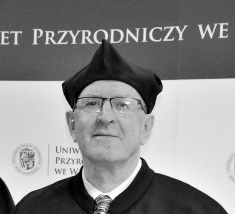 Krzyż Kawalerski Orderu Odrodzenia Polski dla prof. Borkowskiego