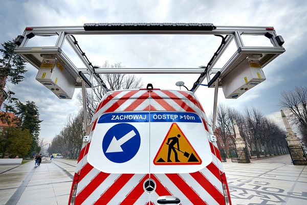 Politechnika Gdańska kupiła pojazd do pomiaru stopnia zużycia dróg